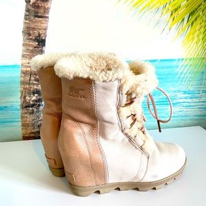 Sorel Joan of Arctic Rose Gold Boots